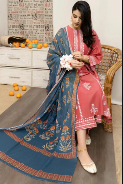 Women’s Fashion